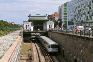 U-Bahnstation: Ober St. Veit