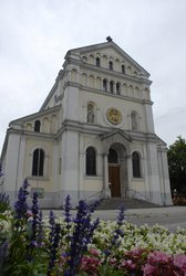 Pfarrkirche Kaisermühlen (Heiligstes Herz Jesu)