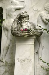 Zentralfriedhof: Ehrengrab (Johannes Brahms)