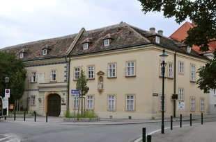 Schloss Altmannsdorf am Khleslplatz