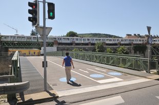 Zufferbrücke über den Wienfluss