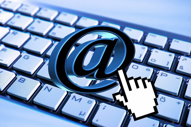 mails