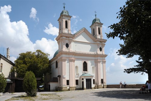 Kirche am Leopoldsberg