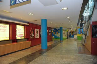 Kinopolis in Großjedlersdorf (Shopping Center Nord)