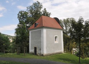 Nikolaikapelle im Lainzer Tiergarten beim Nikolaitor