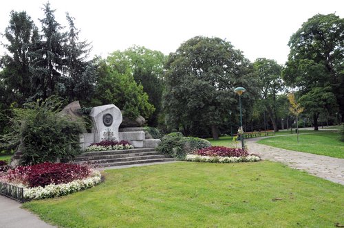 Schweizer Garten: Rudolf Steiner-Denkmal