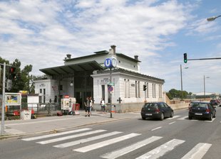 U-Bahnstation: Ober St. Veit