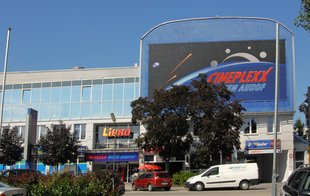 Cineplexx Wien-Auhof in der Albert Schweitzer Gasse