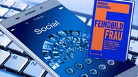 Im Hintergrund ist ein Smartphone mit aktiviertem Screen zu sehen, rechts darüber das Cover des Buches "Feindbild Frau"