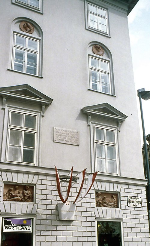 Beethovenhaus in der Trautsongasse 2 im 8. Wiener Gemeindebezirk