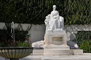 Kaiserin Elisabeth Denkmal